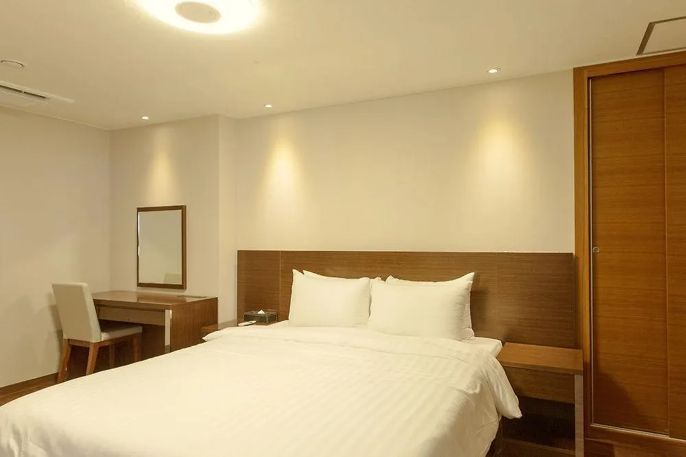 Uni Hotel Jeju