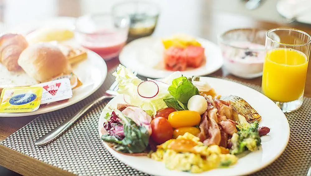 Uni Hotel Jeju 4*,